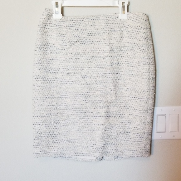 NWT 2P Ann Taylor Skirt - Picture 1 of 3